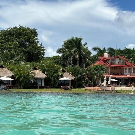 Hotel Casabakal - A Pie De Laguna - Bacalar Exterior photo A view of the resort from the sea