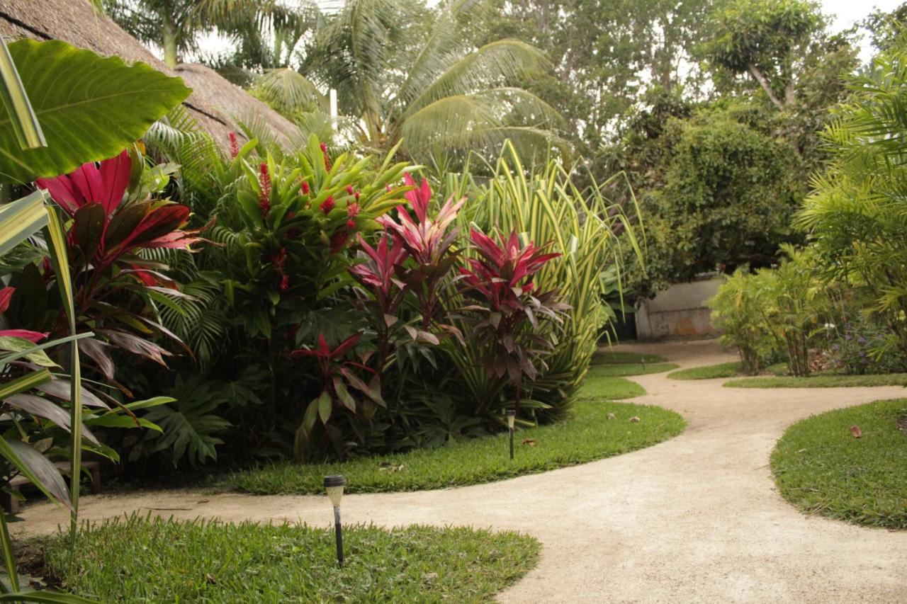 Hotel Casabakal - A Pie De Laguna - Bacalar Exterior photo A path at the resort