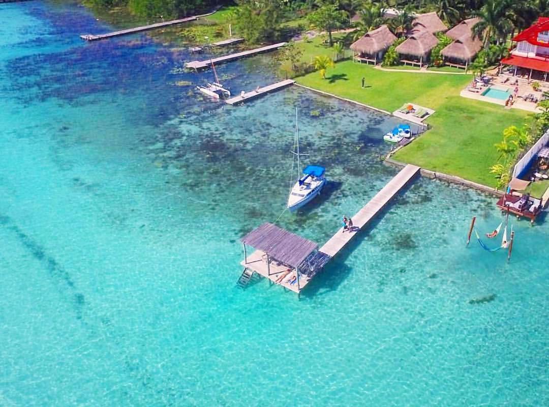 Hotel Casabakal - A Pie De Laguna - Bacalar Exterior photo Aerial view of the resort