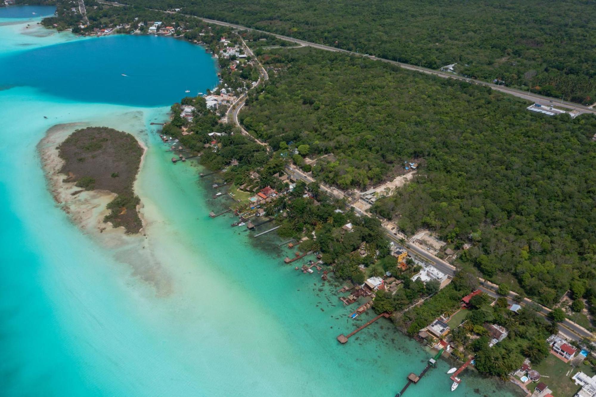 Hotel Casabakal - A Pie De Laguna - Bacalar Exterior photo Aerial view of Punta Morena