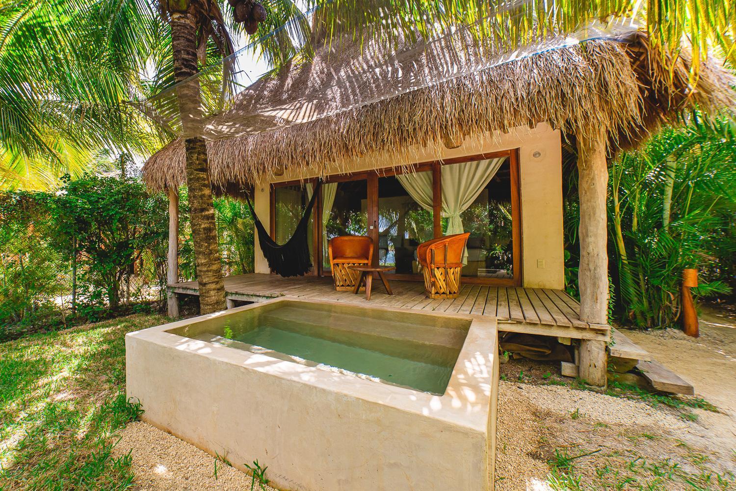 Hotel Casabakal - A Pie De Laguna - Bacalar Exterior photo A private pool at the spa at Xcaret Eco Park