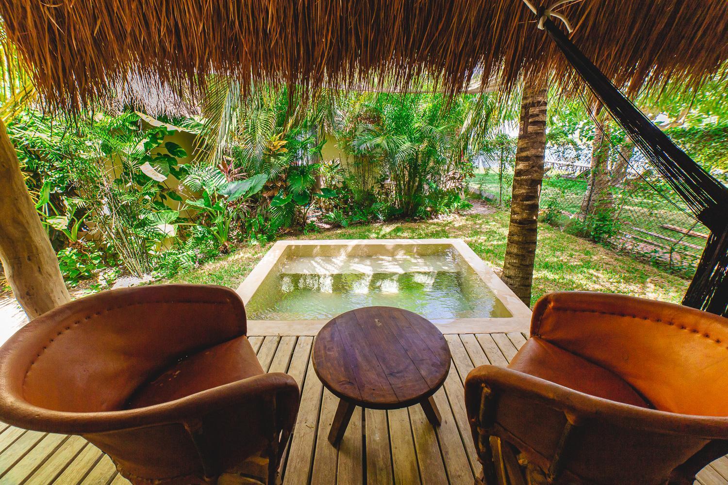 Hotel Casabakal - A Pie De Laguna - Bacalar Exterior photo A view of the private plunge pool at the Beachfront Pool Villas