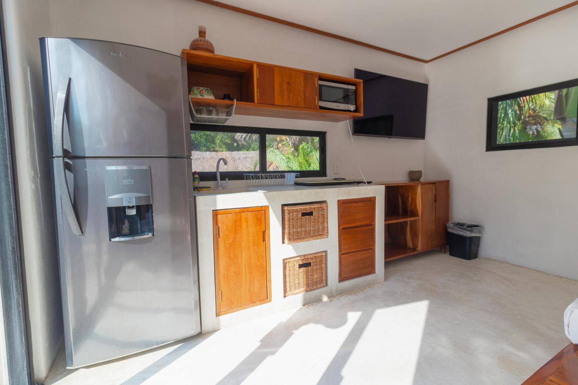 Hotel Casabakal - A Pie De Laguna - Bacalar Exterior photo A modern kitchen